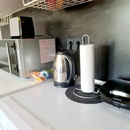 Homefeld Moderne & Ruhige In Naehe Bahnhof, Mit Smart Tv & Parkplatz Huenfeld